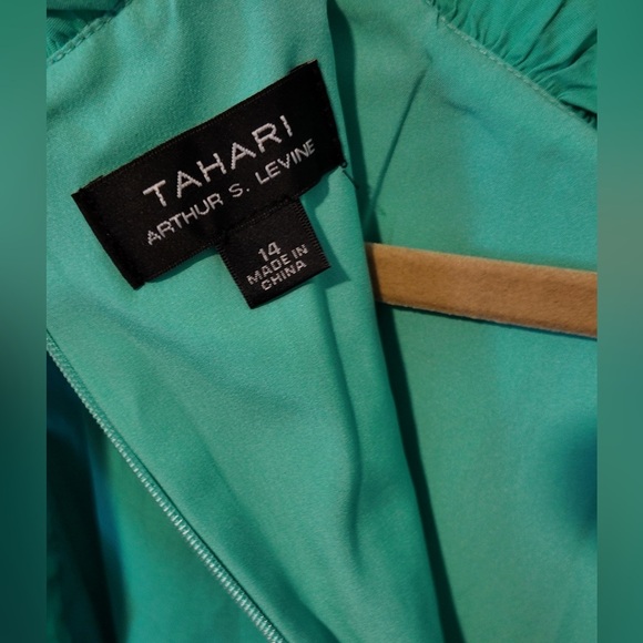Tahari Womens Aqua Ruffle Sleeve Dress - Picture 3 of 8